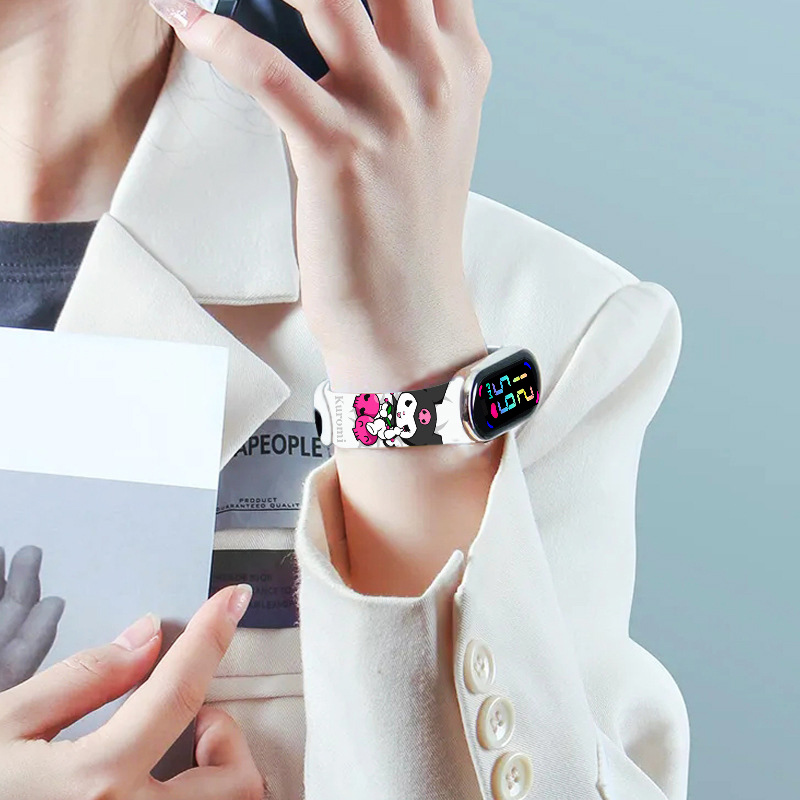 MINISO Kuromi Girls Watches fo - Women Accessories Display บทวิจารณ์และราคา