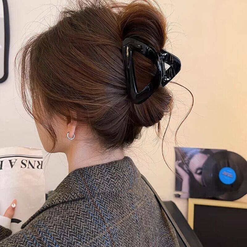 Geometry Triangle Large Hair C - Hair Claw Clip Set บทวิจารณ์และราคา