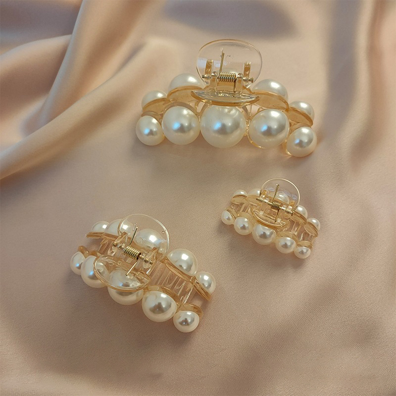 Elegant Hyperbole Big Pearls A - Women Accessories Online บทวิจารณ์และราคา