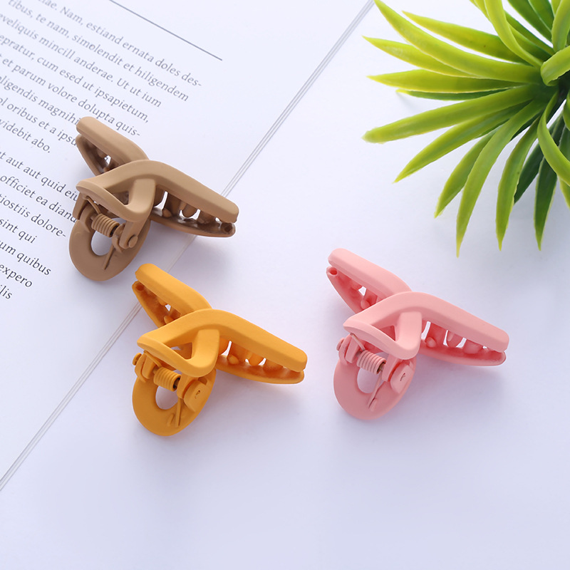 New Fashion Small 4.5cm Froste - Hair Claw Clip Set บทวิจารณ์และราคา