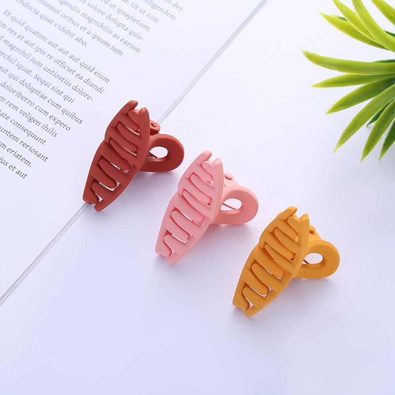 New Fashion Small 4.5cm Froste - Hair Claw Clip Set บทวิจารณ์และราคา
